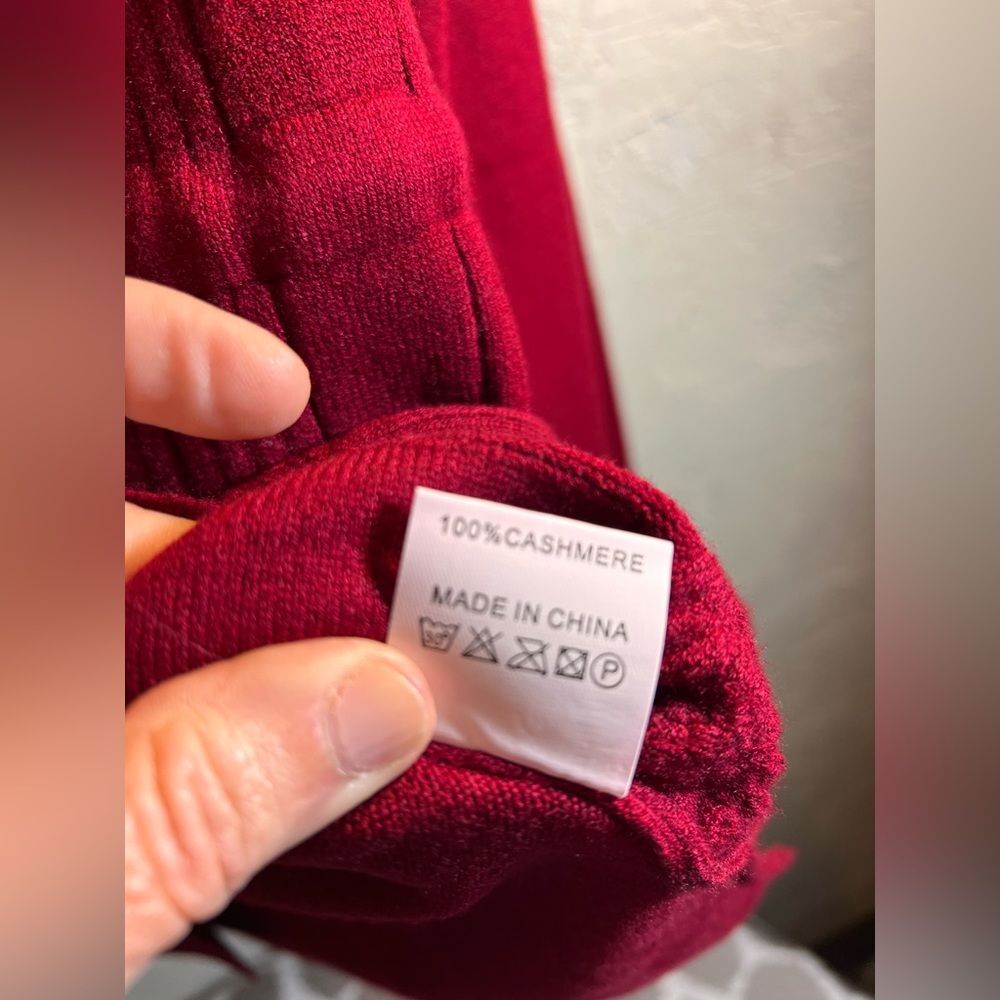 Cashmere Cardigan NWT Deep Wine Merlot hoodie pockets cable knit L XL normcore - Picture 10 of 10